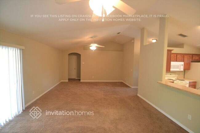 Building Photo - 211 Compass Rose Dr