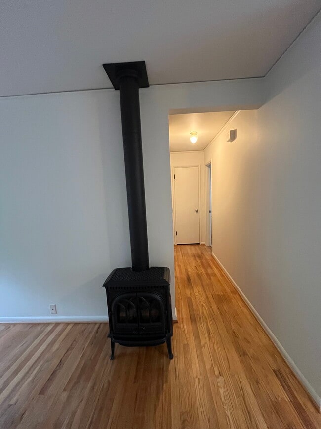 Gas Stove/Hallway - 2363 SE 45th Ave