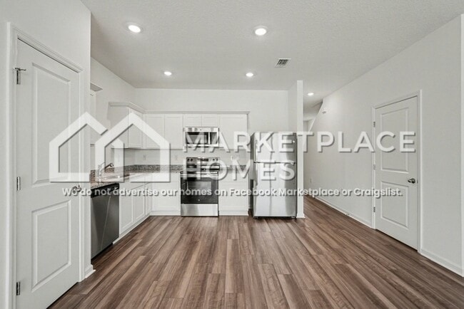 Foto del edificio - 12000 Sylvia St