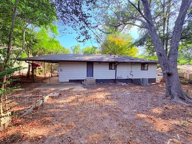 Building Photo - 76 S Meadowcliff Dr