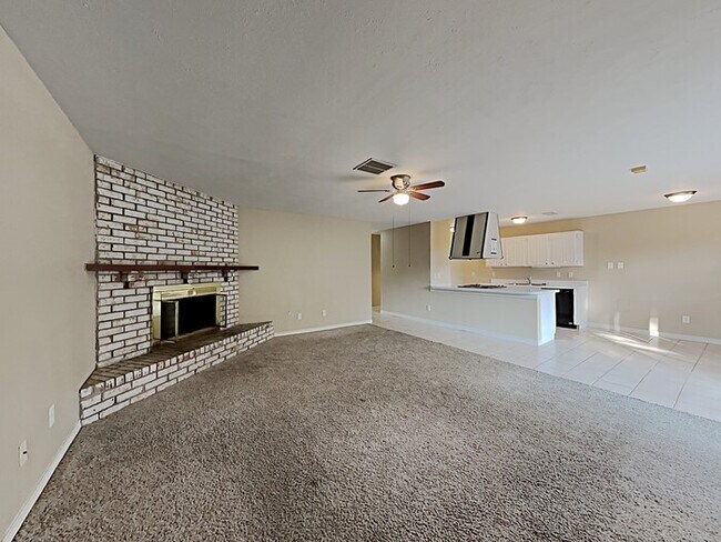 Foto del edificio - 3122 Birch Creek Dr