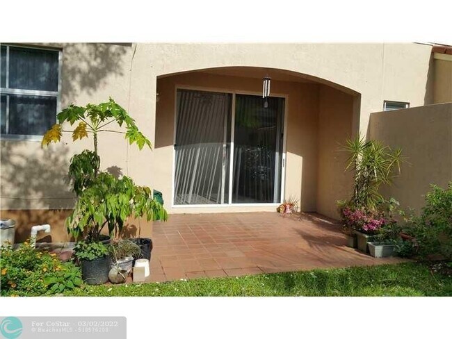Foto del edificio - 139 Riverwalk Cir