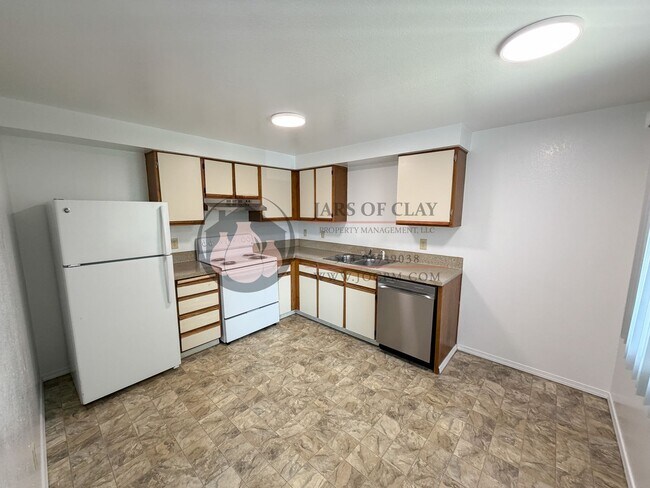 Foto del edificio - ½ OFF FIRST MONTH! | Cozy 2BR Upstairs Residence in Keizer