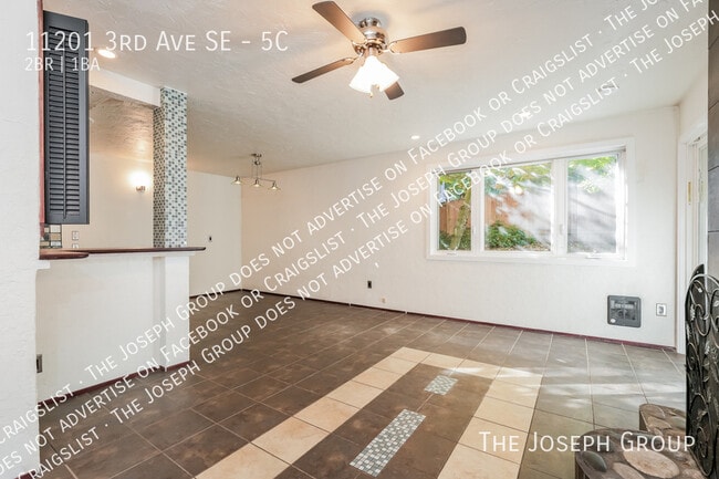 Foto del edificio - 11201 3rd Ave SE
