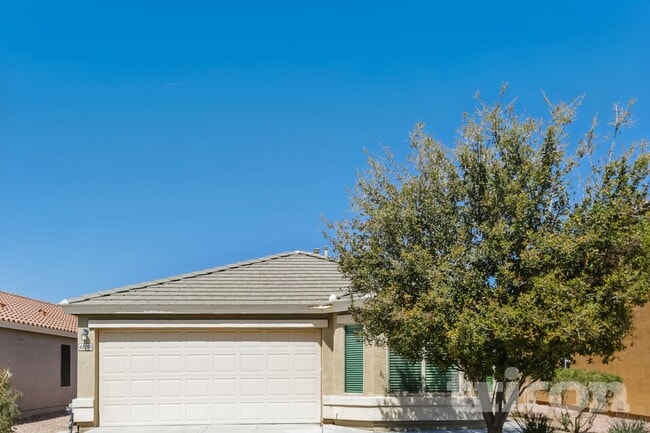 Building Photo - 40260 W Hopper Dr