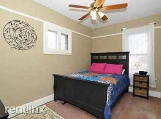 Foto del edificio - 7229 Saint James St
