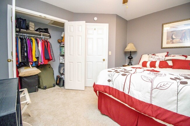 Foto del edificio - 3 bed, 2.5 bath Duplex