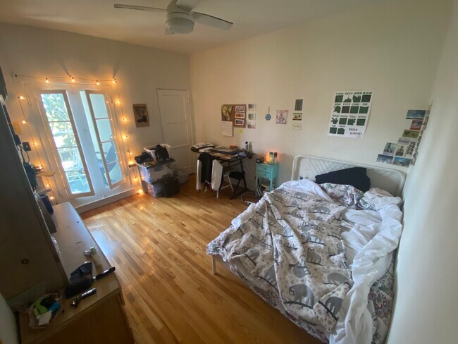 Foto del edificio - 3510 Bellevue Ave