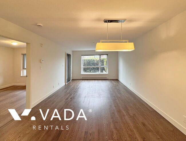 Photo du bâtiment - Redbrick 1 Bedroom Apartment Rental 109-70...