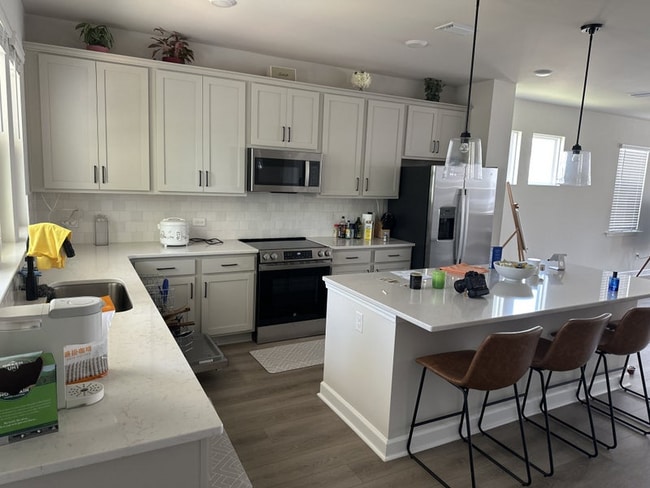 Foto del edificio - 9408 Sun Fountain Dr