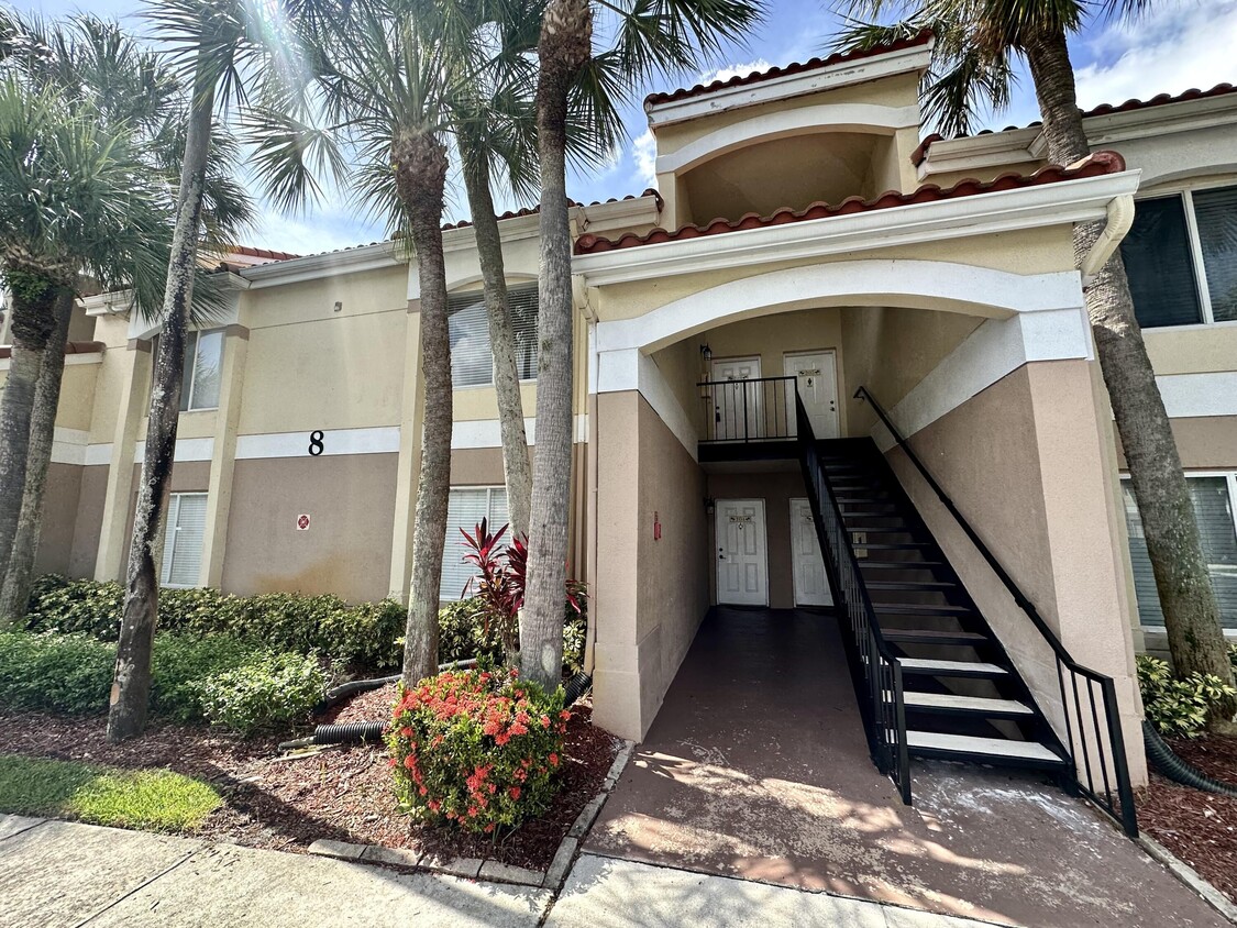 815 Boynton Beach Blvd Unit 8204, Boynton Beach, FL 33426 Condo for