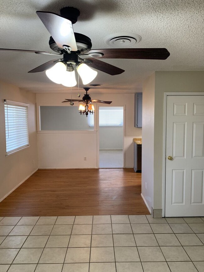 Foto del edificio - 3 Bedroom 2 Bath Home