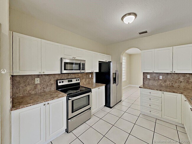 Foto del edificio - 15514 SW 41st Ter