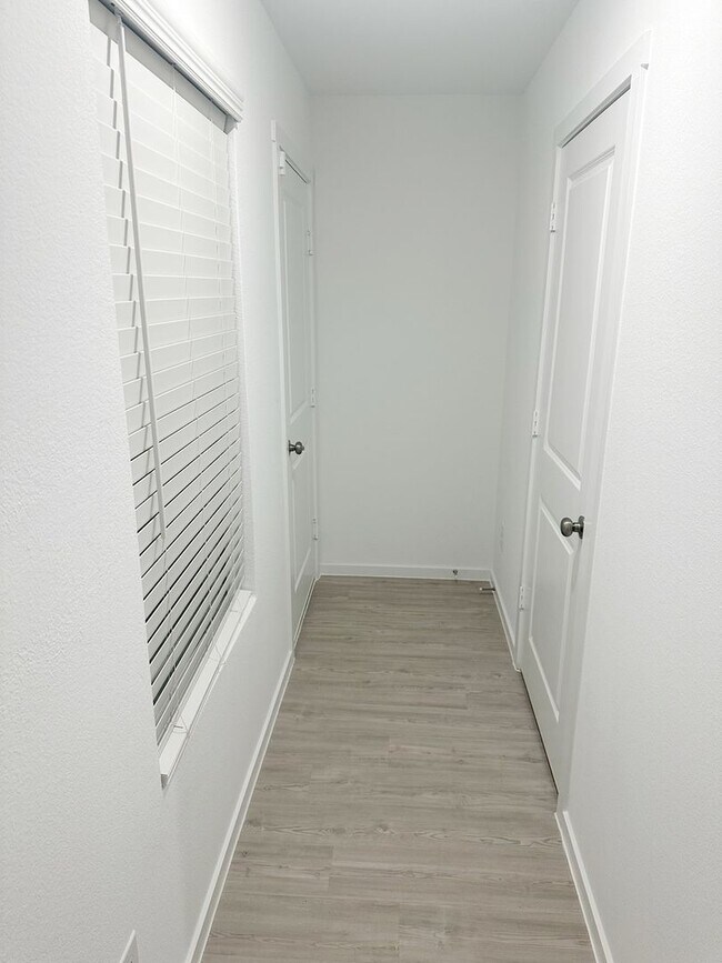 Foto del edificio - Stunning 3 Bed 2 Bath home for Rent
