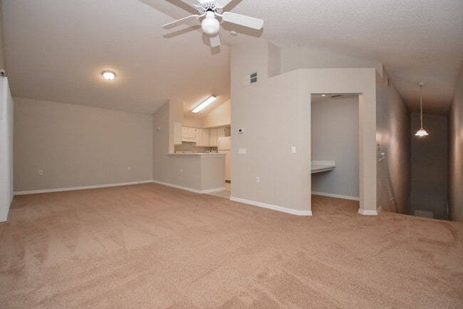 Building Photo - 10000 SW 52nd Ave