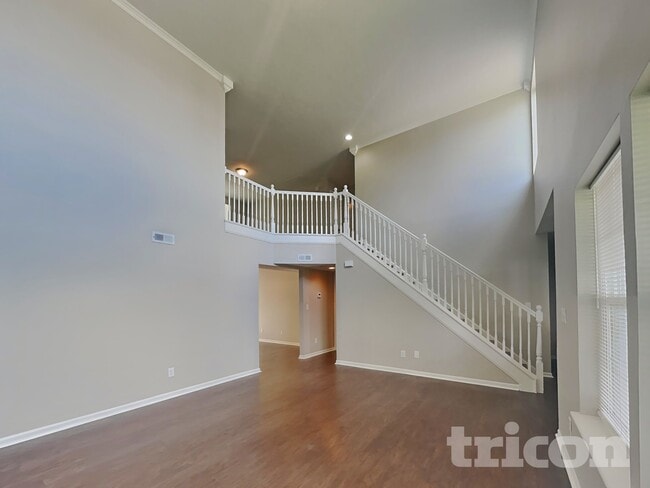 Building Photo - 951 Atir Ln