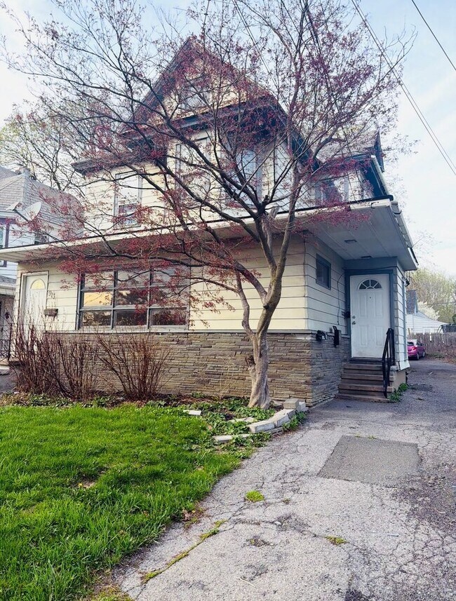 Foto del edificio - 913 Nott St