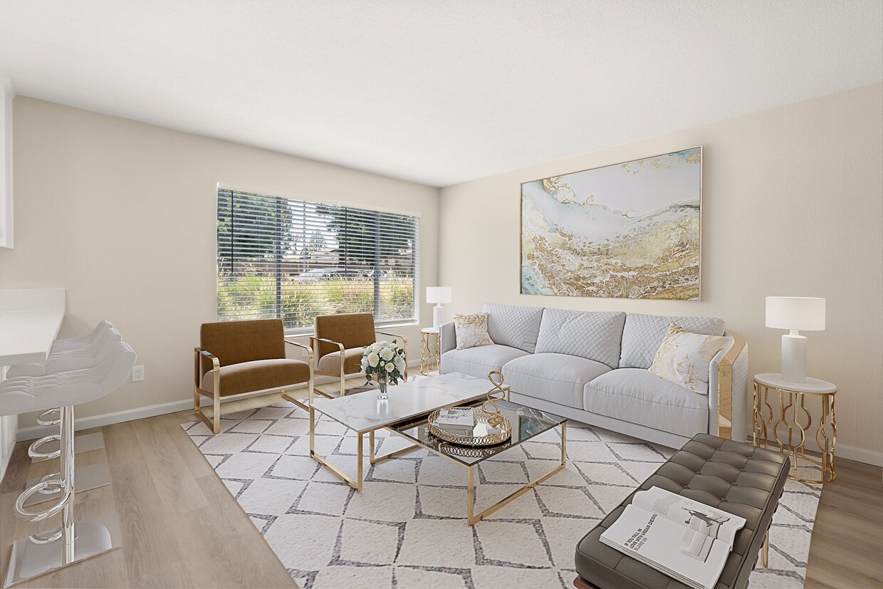 Primary Photo - Highland Parc South