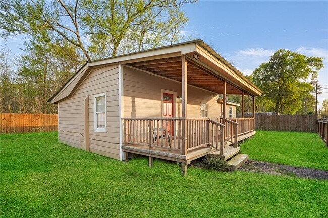 Building Photo - 4560 Dunnam Rd