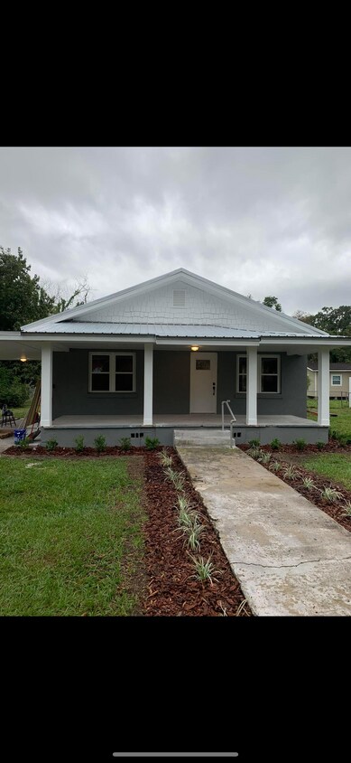 Foto principal - 269 4th St