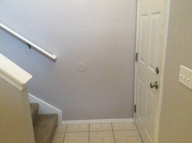 Foto del edificio - 4214 Hearthstone Avenue