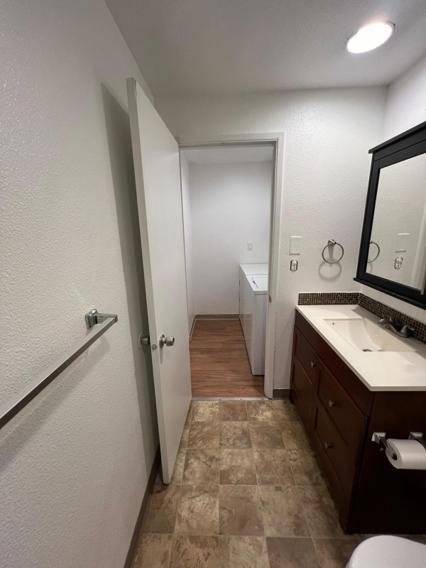 Photo - 2415-2417 E 20th St Apartment