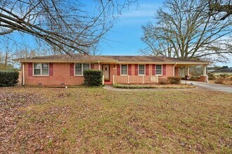 Building Photo - 3908 Rosebud Rd