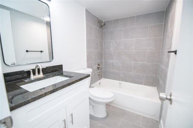 Foto del edificio - 8704 NW 35th St