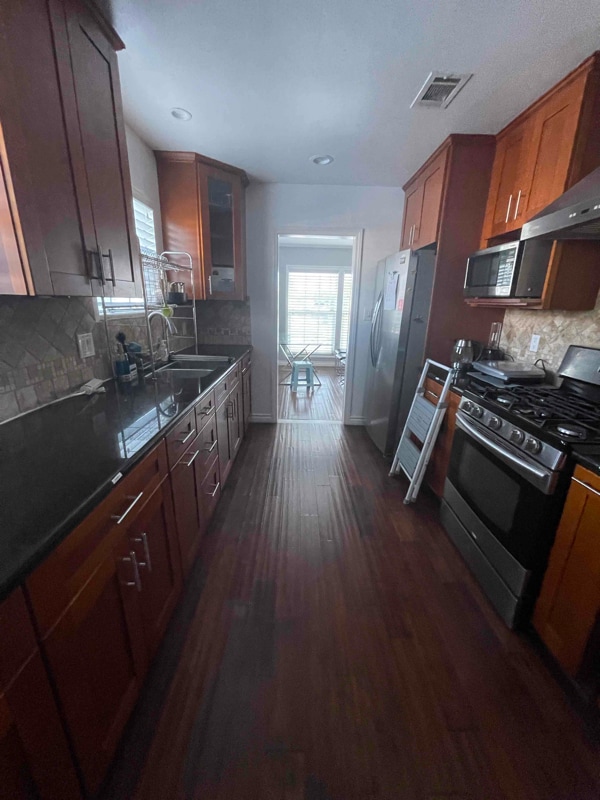 Foto del edificio - 13391 McEvoy Ln