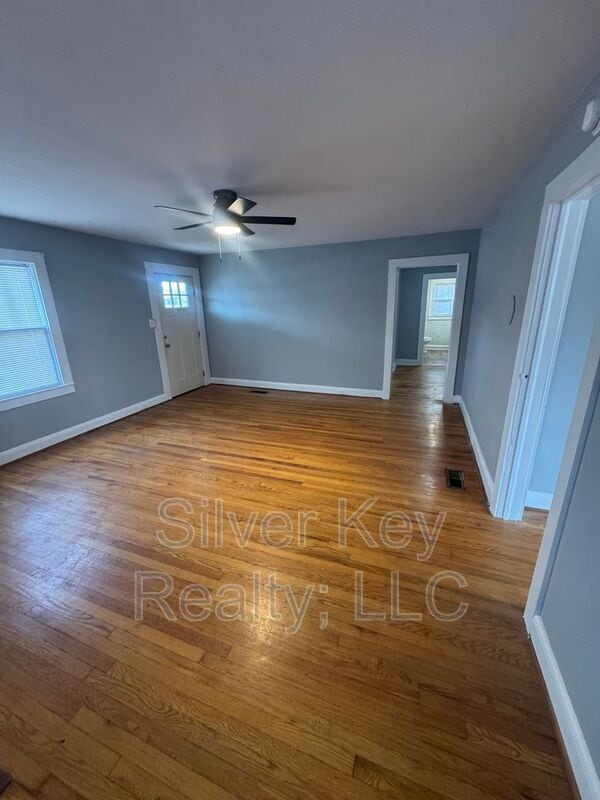 Building Photo - 207 W Washington Ave