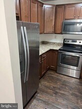 Building Photo - 5416 Valley Green Dr