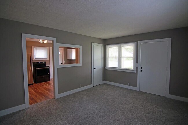 Foto del edificio - Omaha Ranch Home For Rent