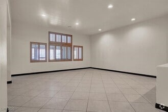 Building Photo - 8225 Cabin Springs Ave
