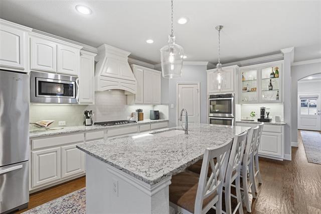 Building Photo - 318 Bluestem Ln