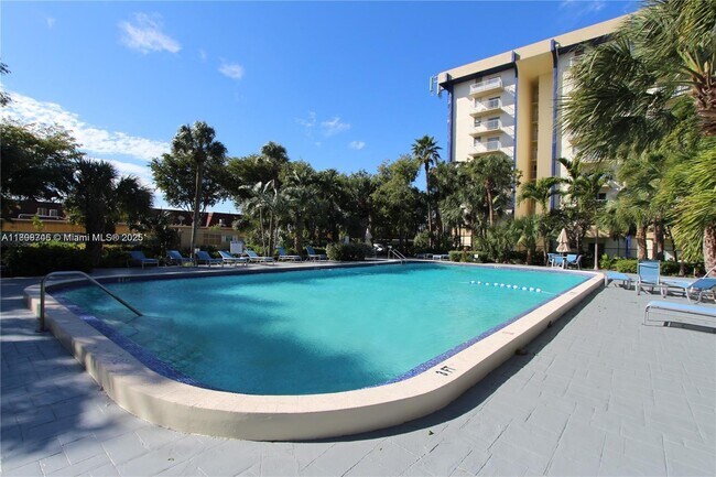 Foto del edificio - 4550 NW 9th St