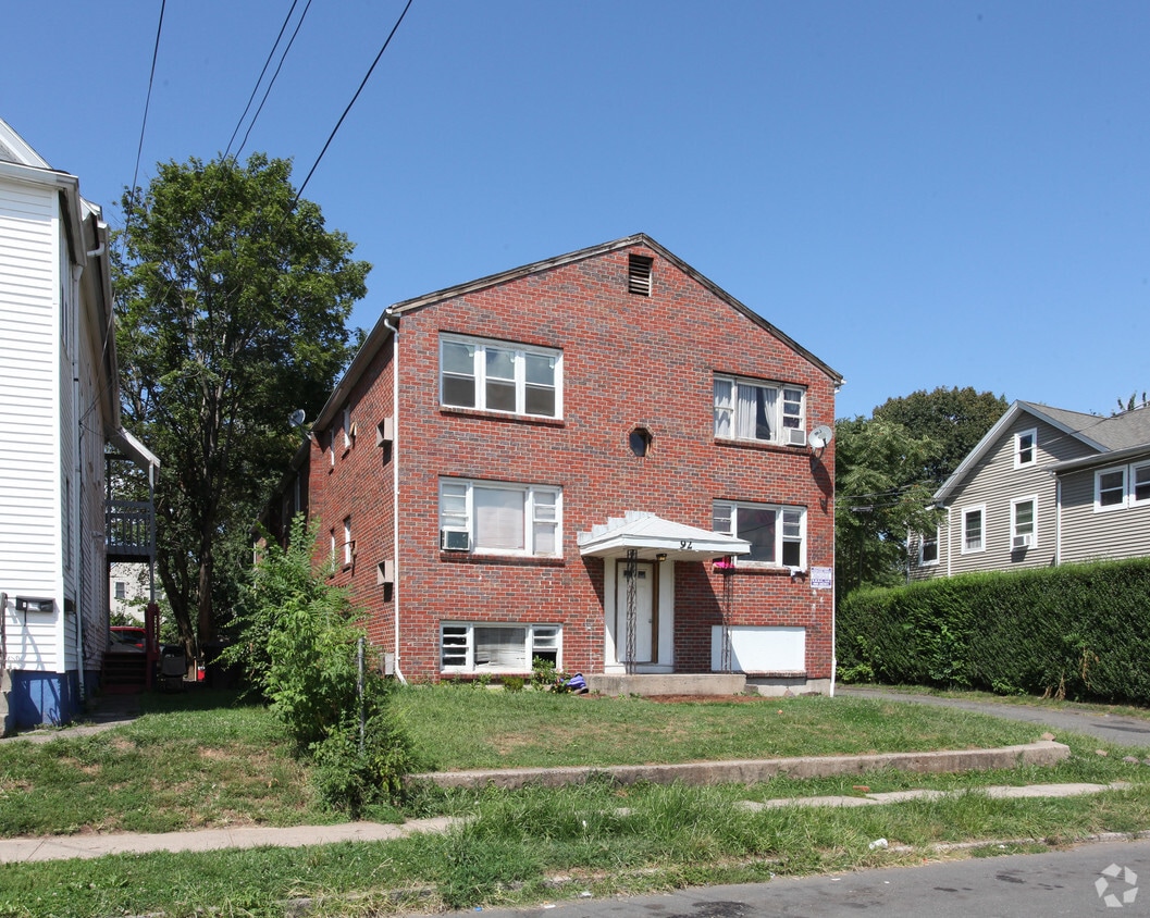 Primary Photo - 92 Putnam St