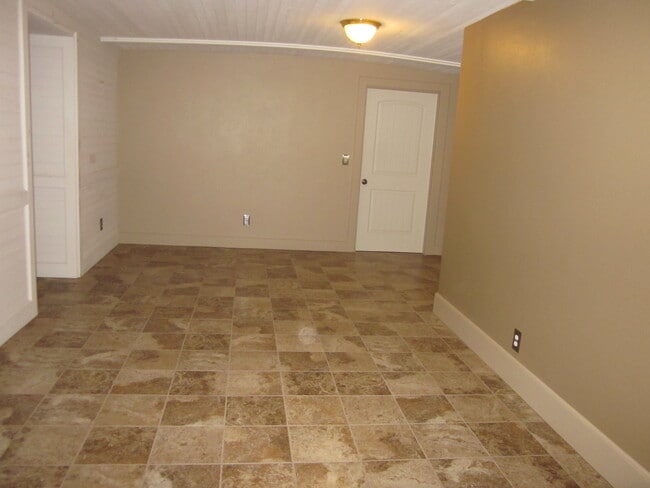 Living area - 120 Simpson Rd