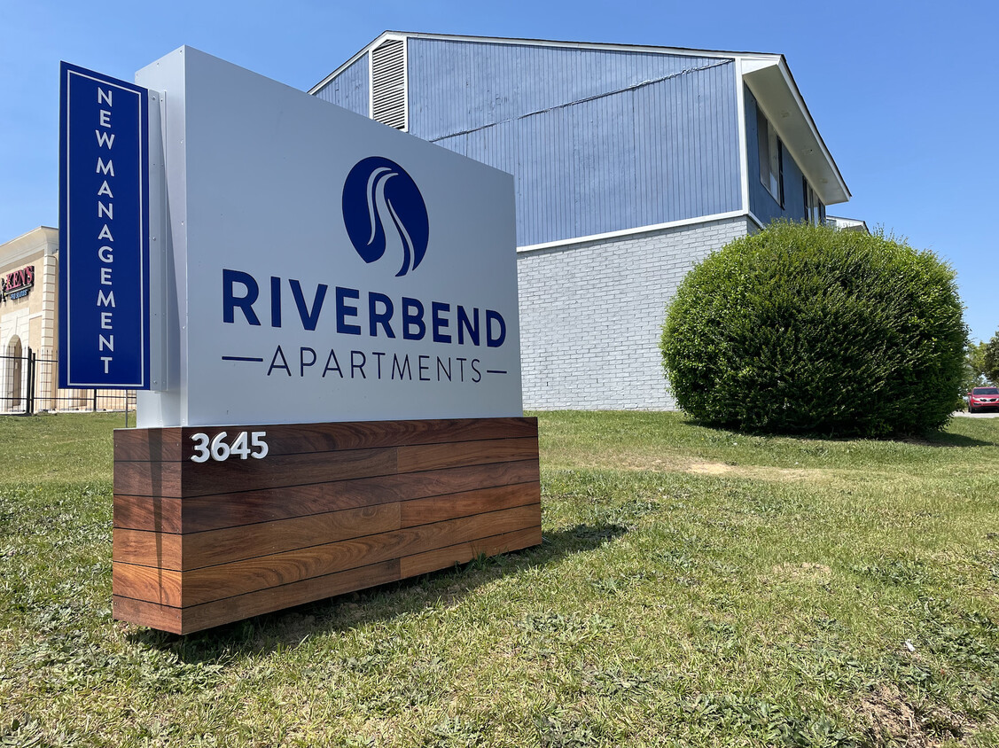 Recientemente renovado - Riverbend Apartments