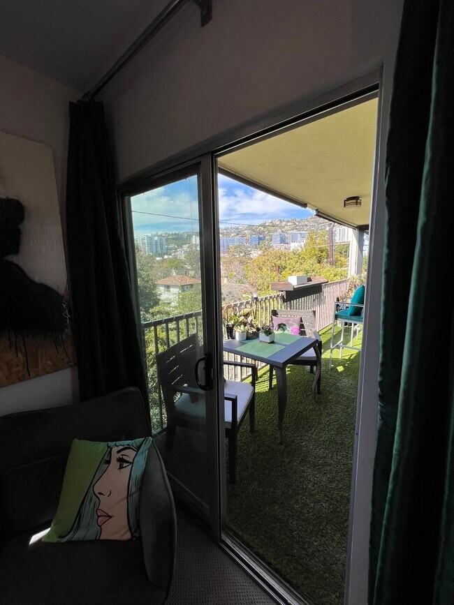 MASTER BEDROOM BALCONY ENTRANCE - 949 N Kings Rd