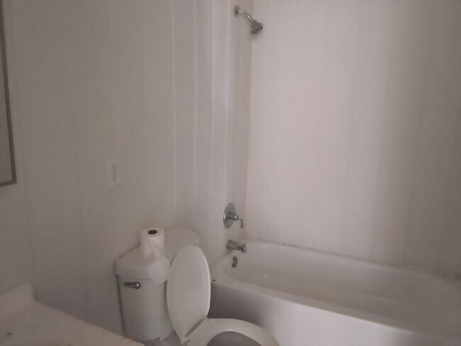 Foto del edificio - 934 SE Pinecrest Dr