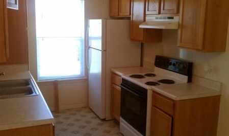 Kitchen - 2017-2119 Ranch Road 1869