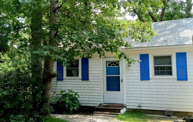 Building Photo - 974 Millstone Rd