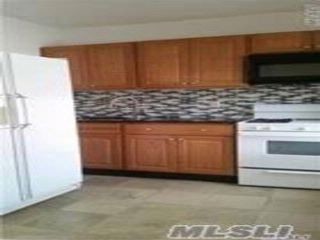 Foto del edificio - 241 New Jersey Ave