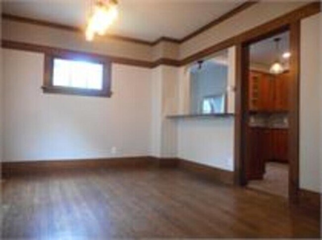 Foto del edificio - 992 8th St
