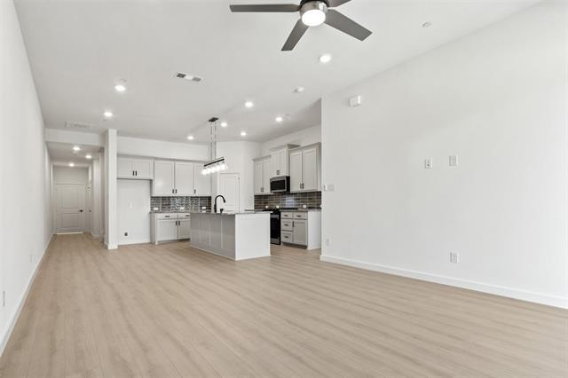 Foto del edificio - 2833 Concord Dr