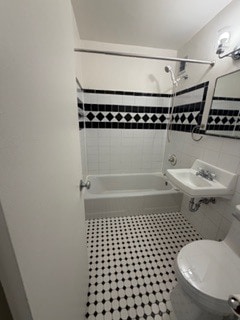 Building Photo - 1121 Arlington Blvd