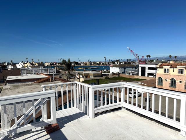 Foto del edificio - 244 Melrose Dr