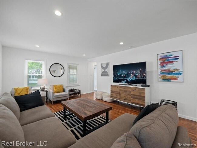 Foto del edificio - 1428 Bennaville Ave