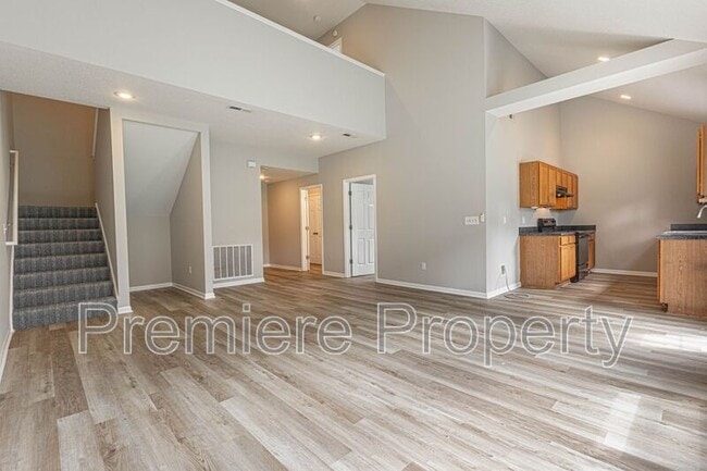 Foto del edificio - 7957 Parallel Pkwy