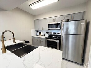 Building Photo - 12500 Melville Dr